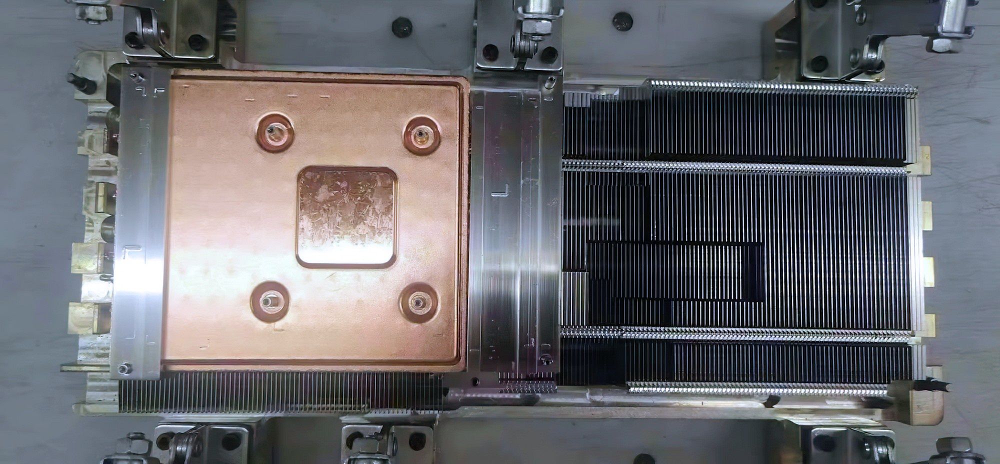 Lenovo RTX GeForce 4090.