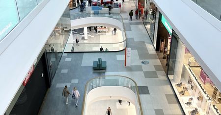 Ewakuacja 5 tys. osób z Galerii Młociny w Warszawie
