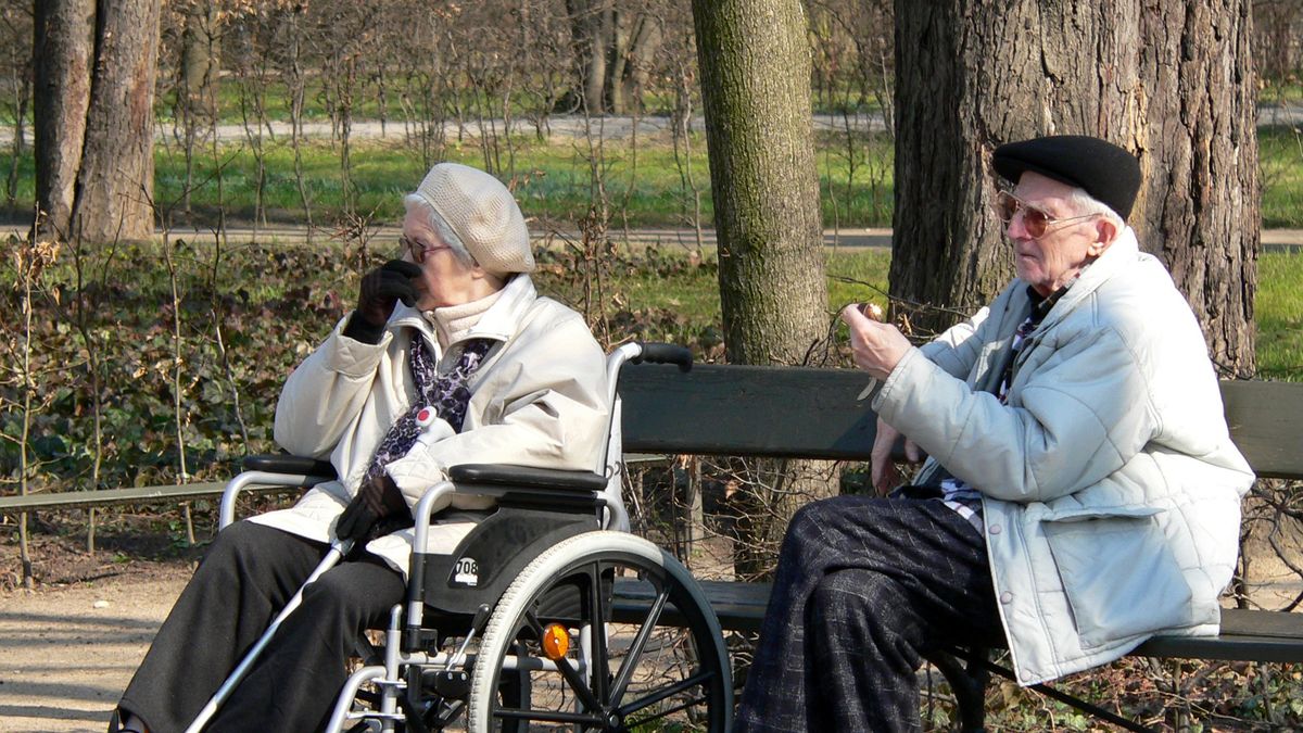 Świadczenia emerytalne i rentowe wzrosną w 2021 roku o ponad 4 proc.