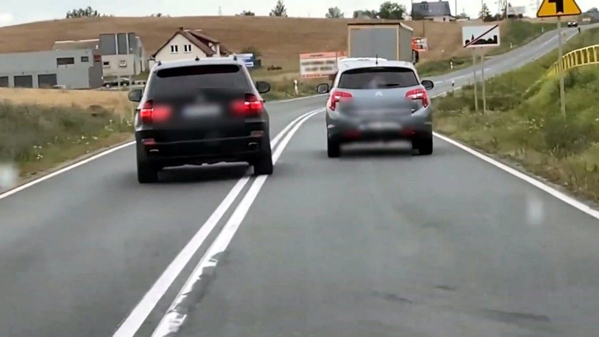 Wyprzedzanie na podwójnej ciągłej