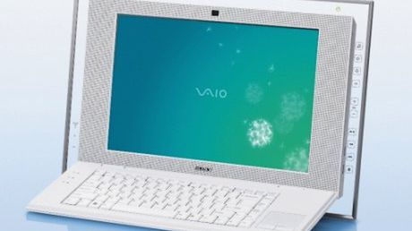 Niby laptop Sony VAIO VGC-LJ25L 1