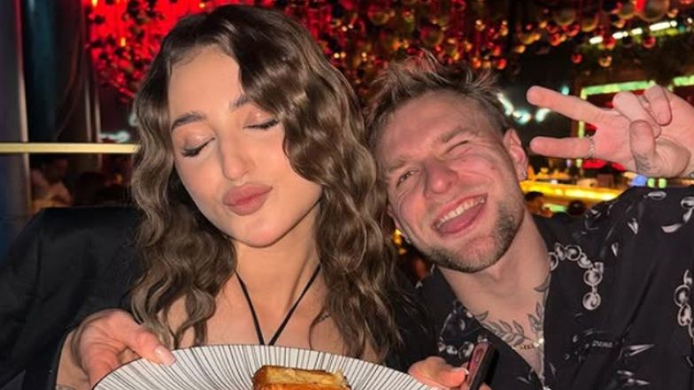 Tymoteusz Puchacz pokazał, jak całuje się z Oliwią Nincevic