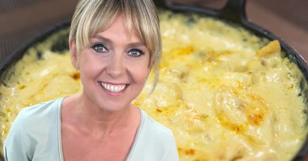 Poznaj nietypowe, krakowskie triki kulinarne. Ewa Wachowicz podkręca tak smak potraw od lat