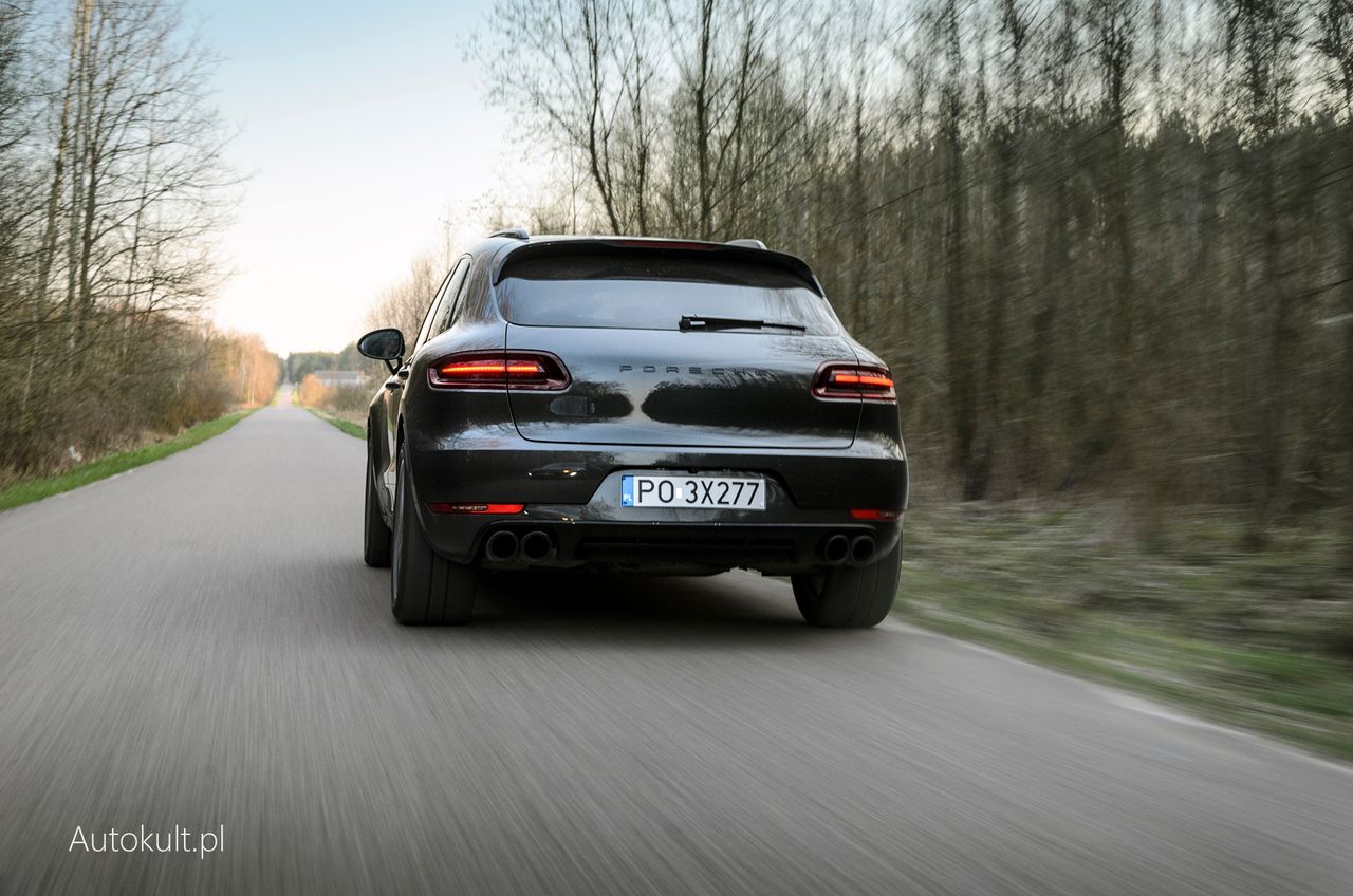 Porsche Macan Turbo Performance
