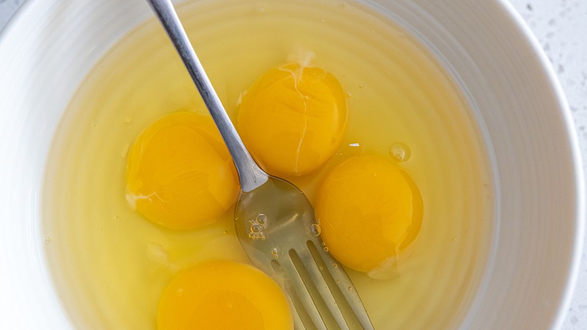 Wystarczy rzut oka. Kolor żółtka powie ci, czy jajko jest zdrowe