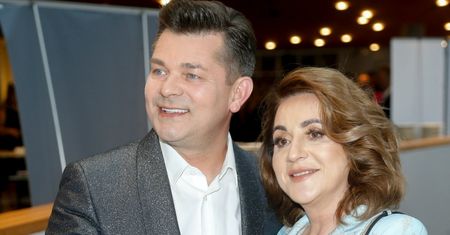 Tak Danuta Martyniuk wyglądała ponad 20 LAT TEMU! Wystąpiła w teledysku Zenka. Poznalibyście ją?