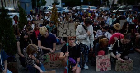 Protest w Kijowie. Domagają się ruchu Zełenskiego