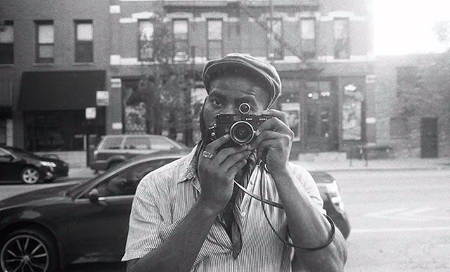 Andre D. Wagner - współczesna fotografia uliczna z Brooklynu na negatywie 2
