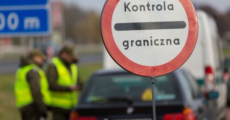 Politico: Niemcy wprowadzą tymczasowe kontrole na granicy z Polską