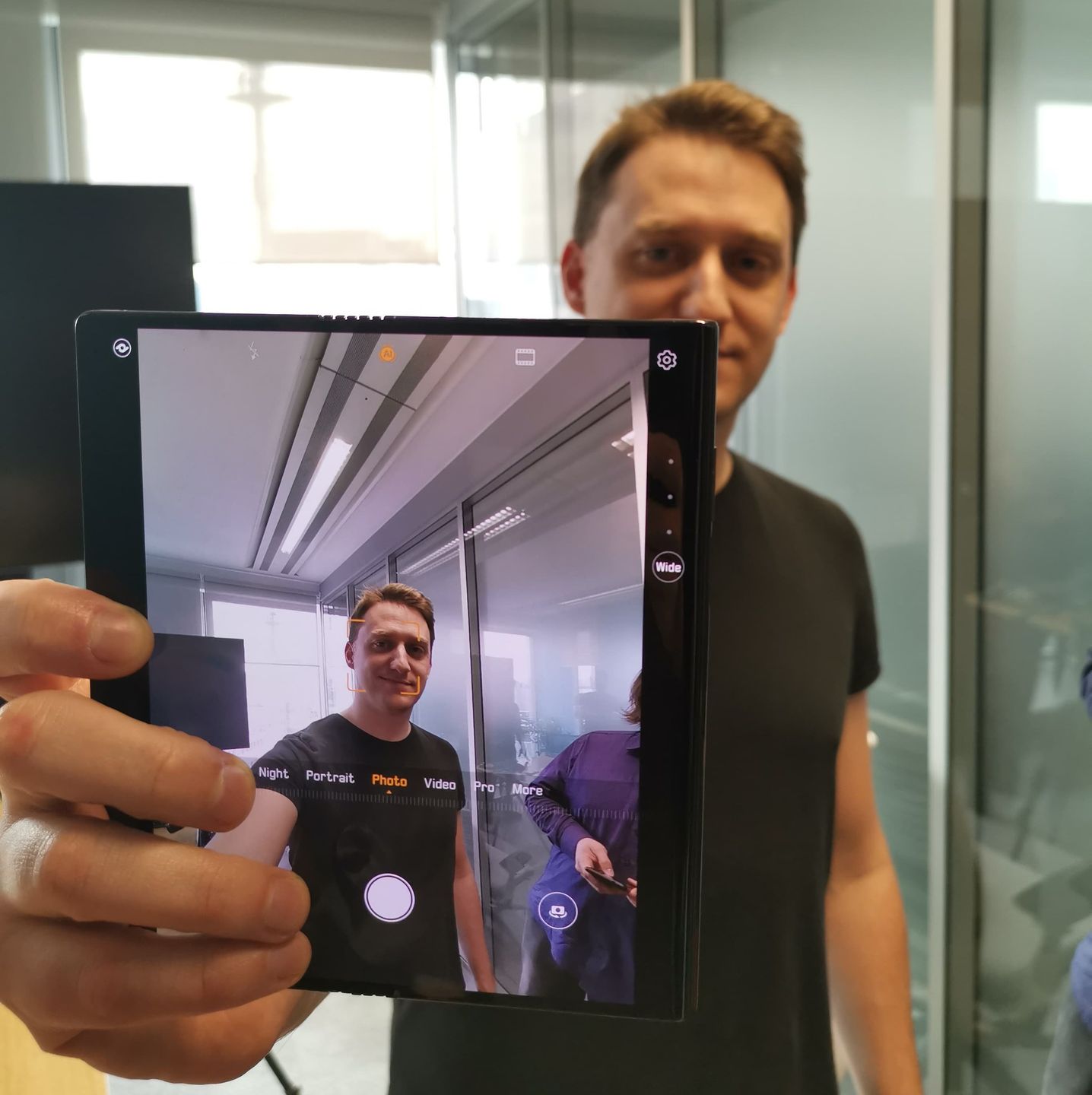 Mamy to! Składany Huawei Mate X w naszych rękach 2