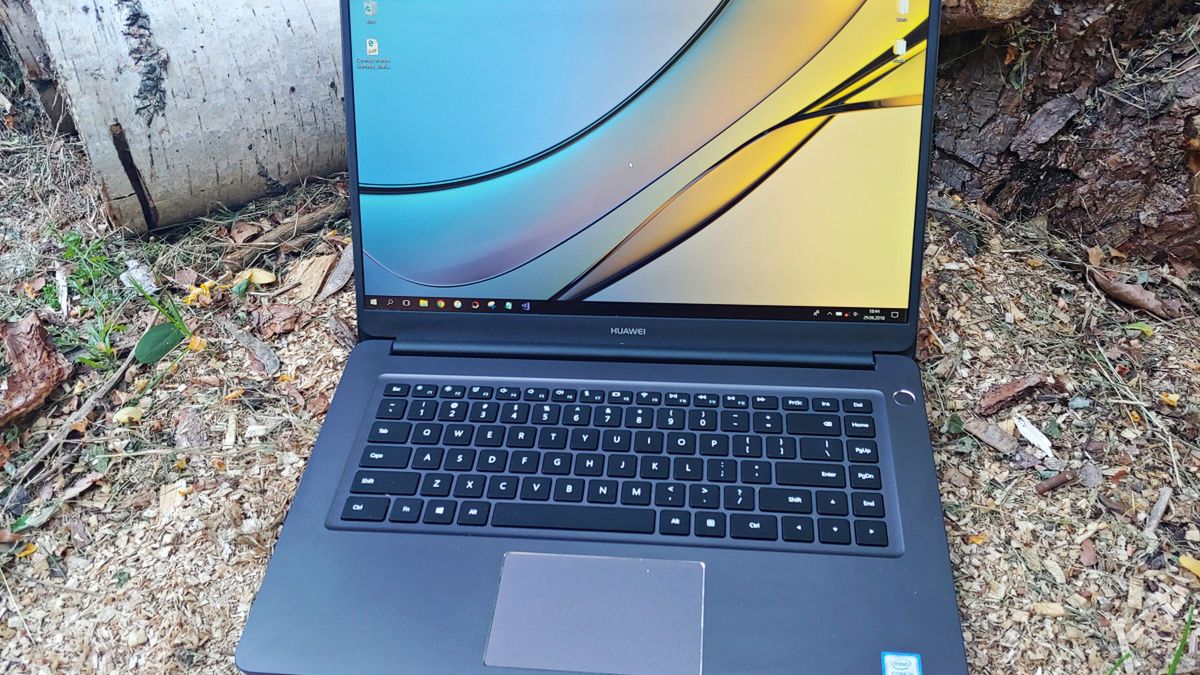 Test Huawei MateBook D. Obudowa i matryca na piątkę z plusem 1