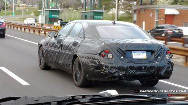 2014-Mercedes-Benz-S-Class