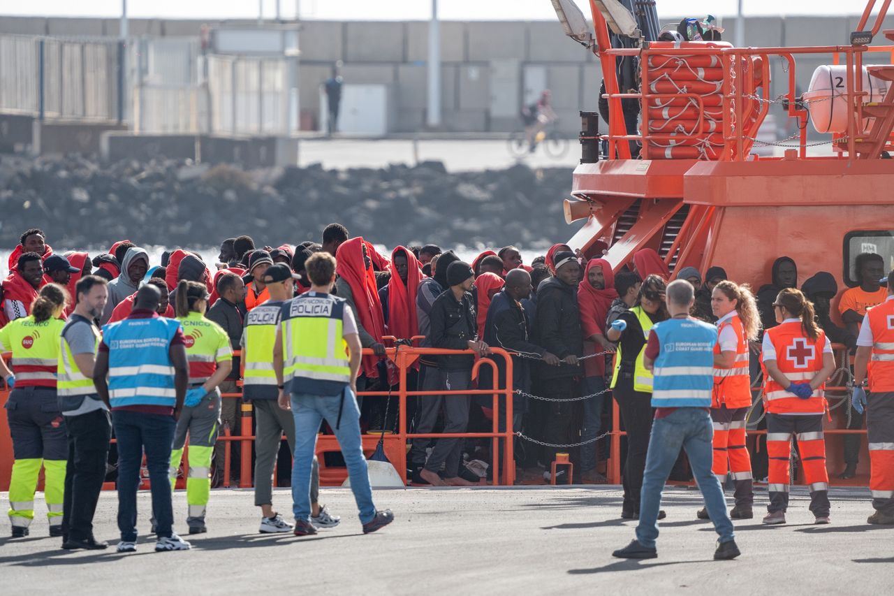 Horror na oceanie. Kobieta zgwałcona na łodzi migrantów