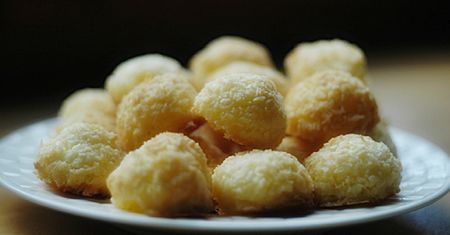 Przepis na ekspresowe kokosanki z dwóch składników