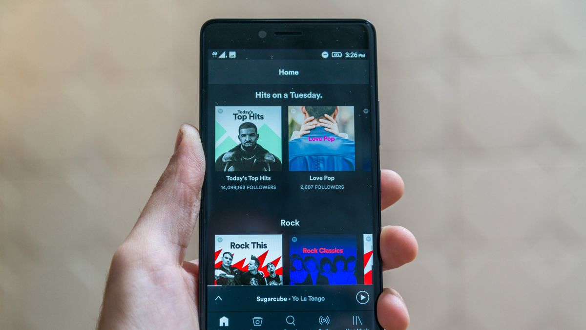 Spotify na smartfonie z Androidem z depositphotos