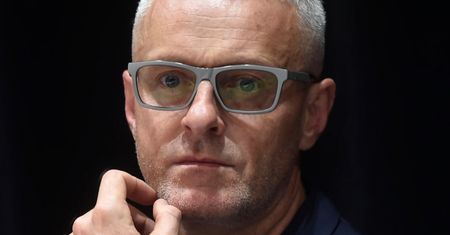 Jacek Poniedziałek wspomina życie w biedzie: "WSTYDZIŁEM SIĘ MAMY"