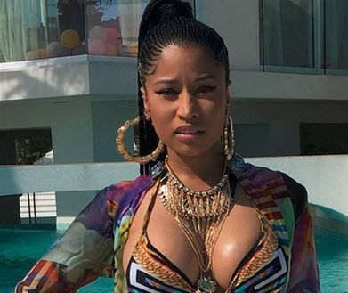 Nicki Minaj w bardzo skąpym bikini. To już przesada?