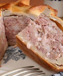 Wielkanocny kulebiak krok po kroku. Smak tradycji
