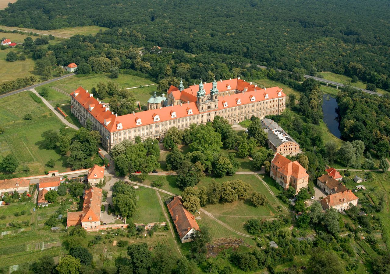 Poznaj Lubiąża tajemnice – od strychu, po piwnice!