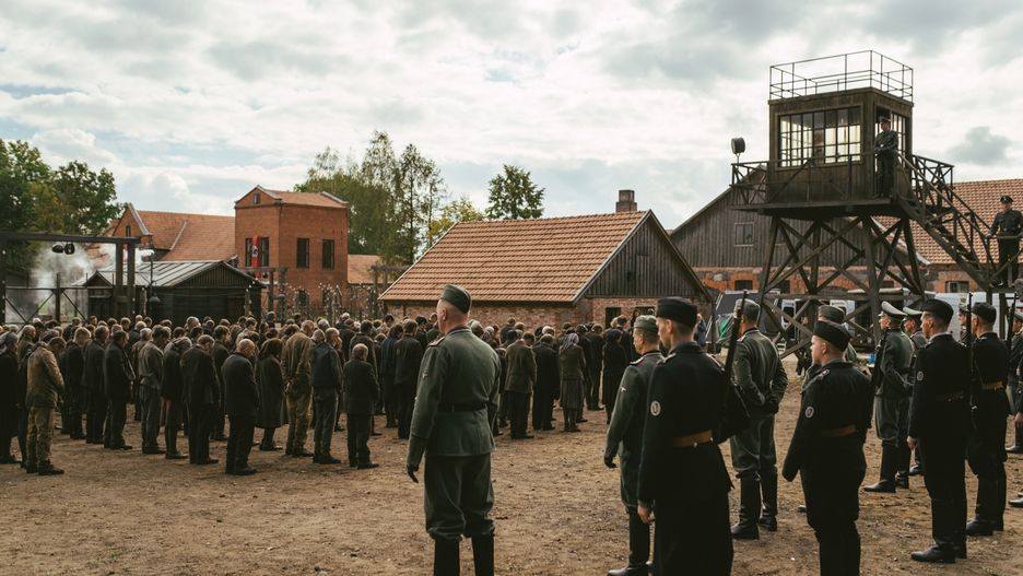 Sobibór to wieś w woj. lubelskim/ kadr z filmu "Sobibór"