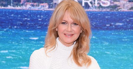 59-letnia Grażyna Torbicka cała w bieli. Zachwyciła wyglądem