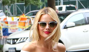 LOOK OF THE DAY: Margot Robbie w kreacji Rosetta Getty