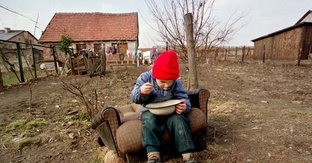 500+ nie pomaga, przybywa skrajnie biednych dzieci. Konieczna jest waloryzacja