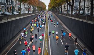 Dadzą ci nowego iPhone’a za to, że będziesz chodził. Sprawdziliśmy, jak to działa