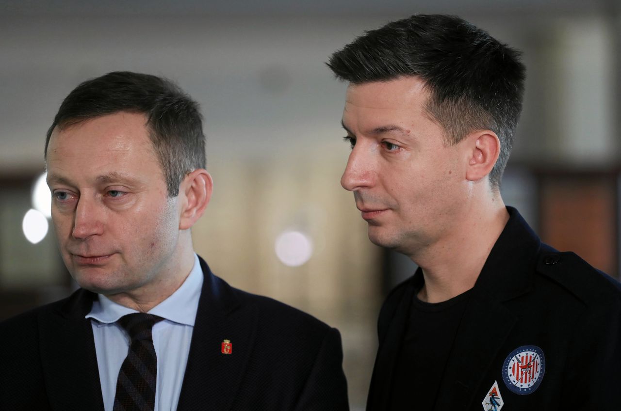 Paweł Rabiej: Najpierw związki partnerskie, a potem adopcja dzieci 