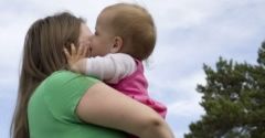 Kobieta nie chce, by jej córką zajmowały się osoby z nadwagą. Powód jest kontrowersyjny