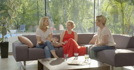 "Bliskie spotkania kobiet". Małgorzata Ohme z koleżankami o życiu 40-latek