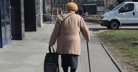Do 82-latki zadzwonił "policjant". Zgodziła się zapłacić 100 tys. złotych i... przechytrzyła oszusta