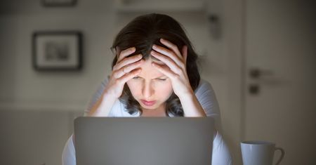 Ile zarabiały kobiety przed 40. rokiem życia w 2018 r.?