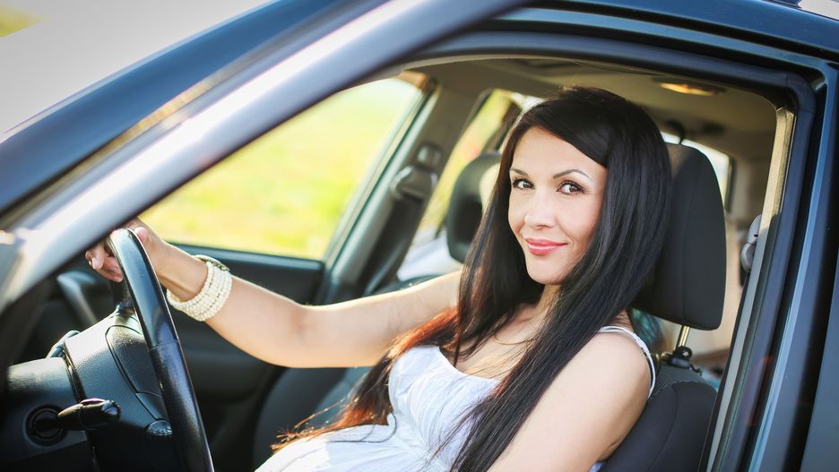 Kobieta nie zdążyła dojechać do szpitala i urodziła w samochodzie (zdj. ilustracyjne).