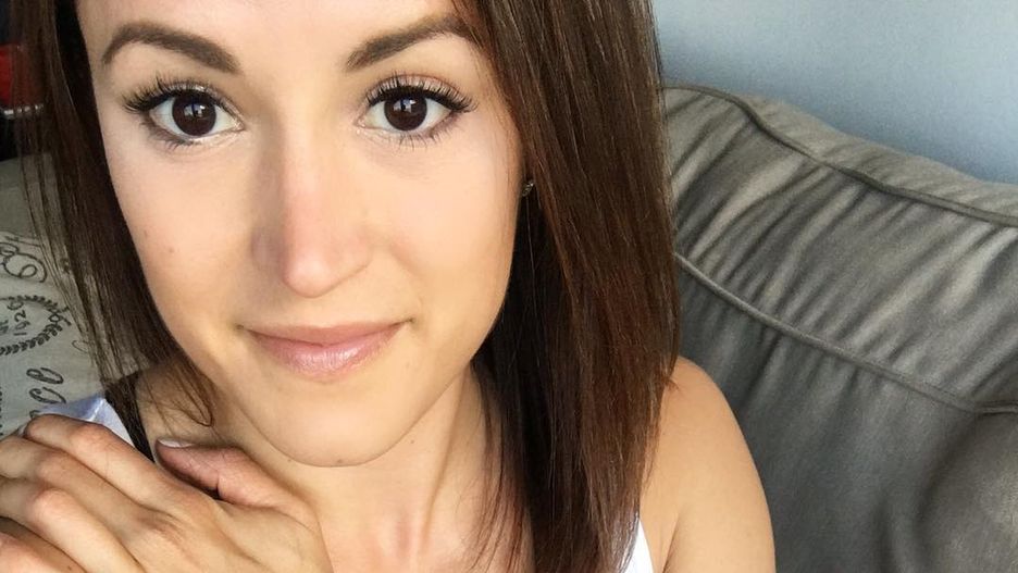 Carissa przez 11 lat na przemian głodziła się i objadała. 