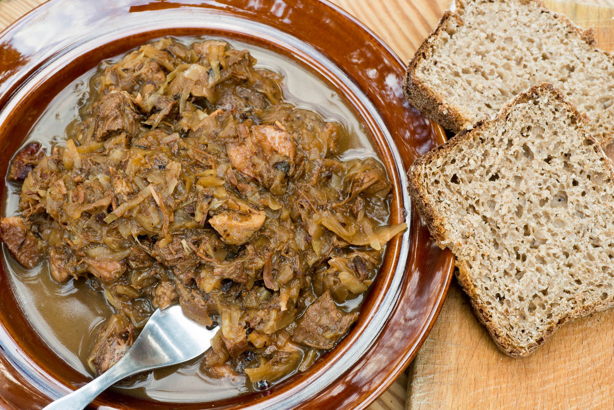 Świąteczny bigos, czyli tradycja w kilku odsłonach
