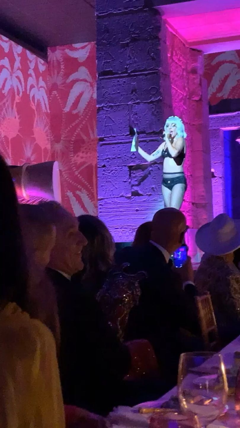 Anja Rubik - relacjonowała MET Gala 2019