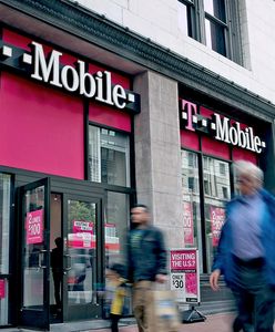 Pożar w biurach T-Mobile. Nikt nie ucierpiał, ale na call center się nie dodzwonisz