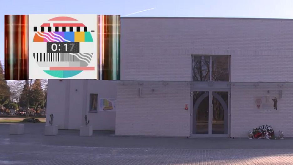 Telebim transmitujący pogrzeby. W sieci pojawiła się parodia pomysłu