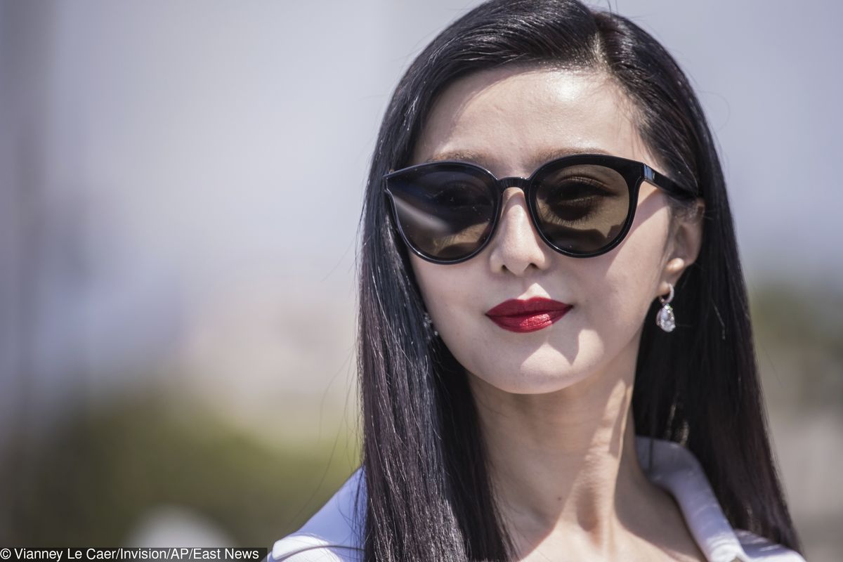 Fan Bingbing, gwiazda, która zniknęła w tajemniczych okolicznościach, pojawiła się na czerwonym dywanie