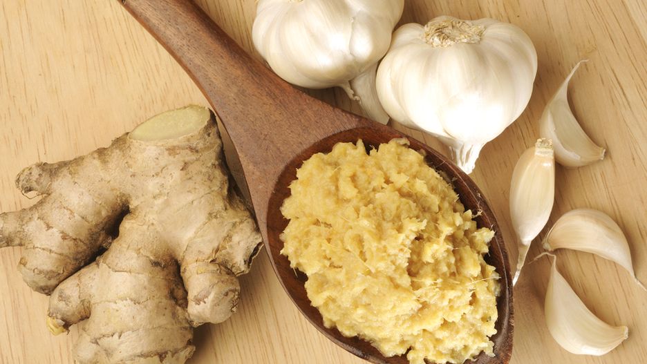 Czosnek obniża ciśnienie krwi i odtruwa organizm