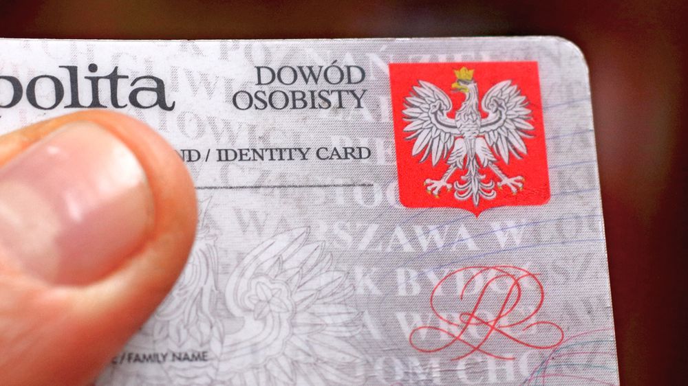 1 489 700 - tyle dowodów osobistych traci ważność w 2019 roku
