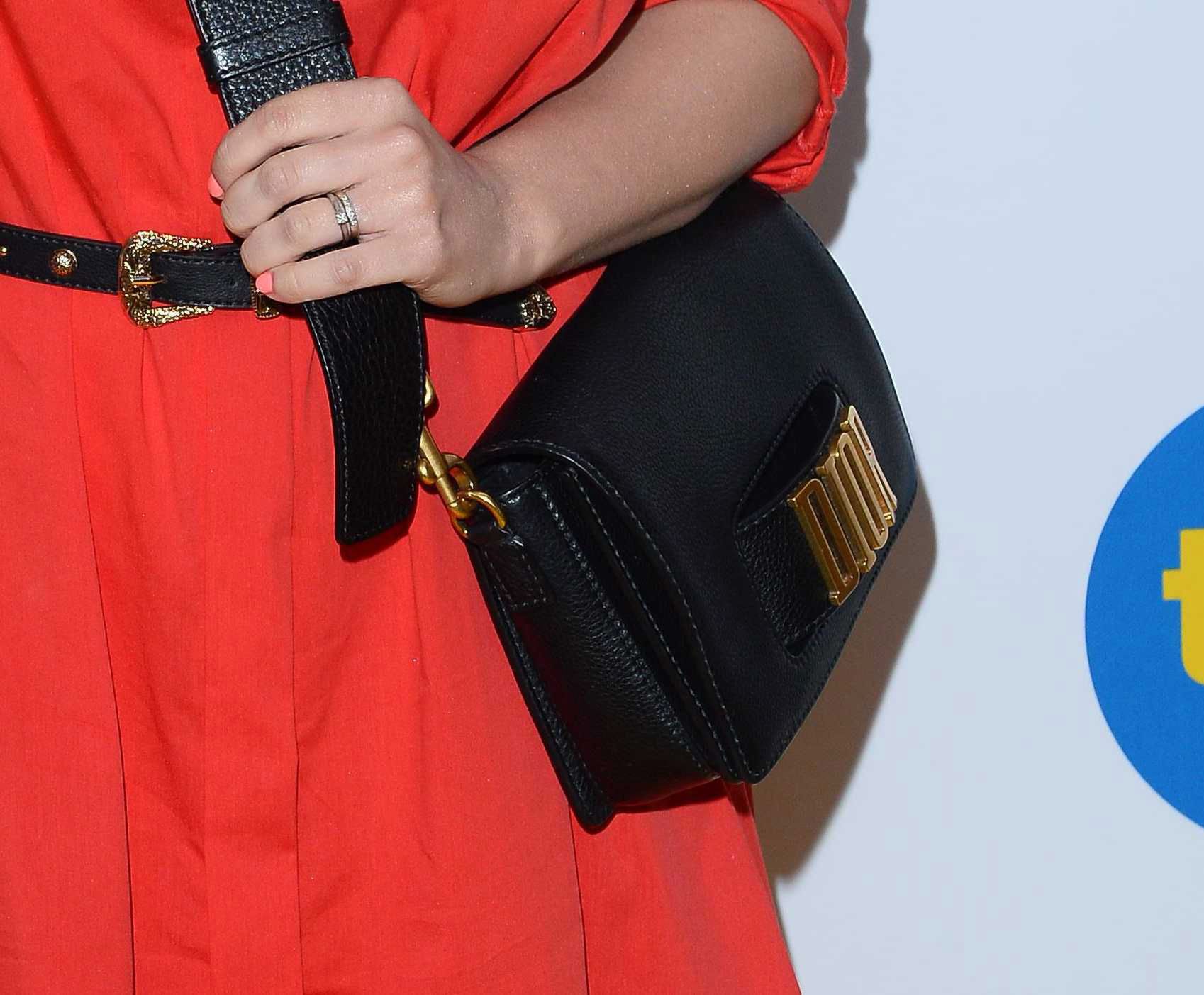 Ewa Farna z torebką marki Dior - konferencja promująca TOP of the TOP Sopot Festival 2019