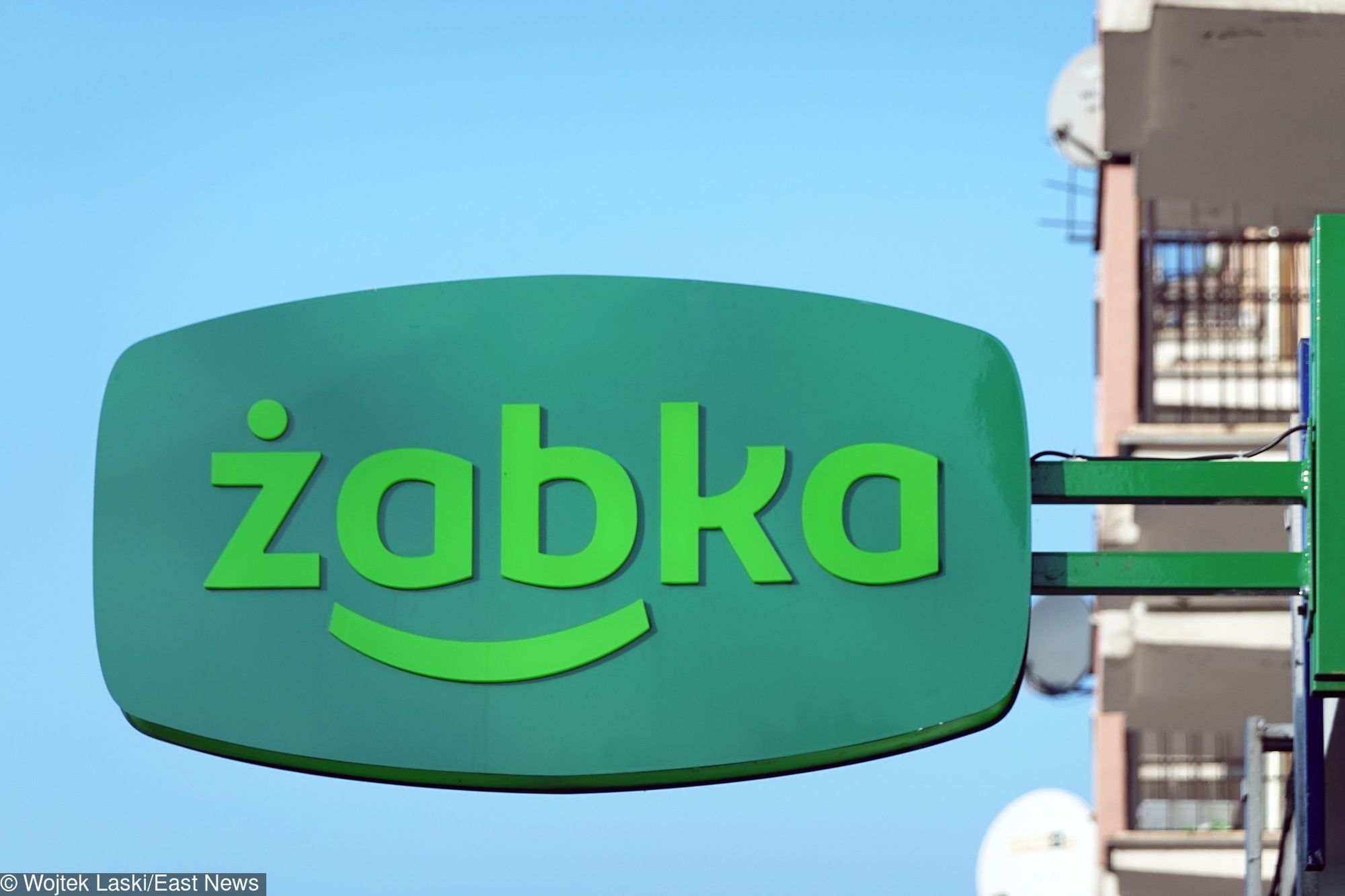 Żabka wycofuje wołowinę ze sklepu. Produkty mogą  zawierać nieprzebadane mięso