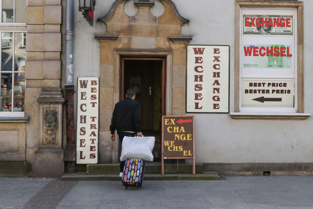 Wyjechał z Polski za chlebem. Wrócił na święta i drażni go tu wszystko