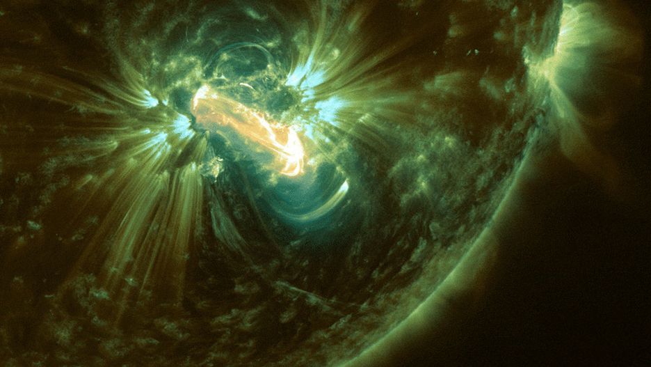 Rozbłysk klasy X zarejestrowany przez NASA SDO