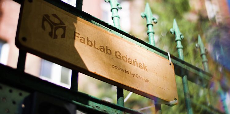 Kreatywność i technologia. Pracownia FabLab Gdańsk powered by Orange otwarta