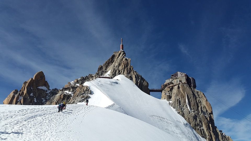 Ponure odkrycie na Mont Blanc. Ciała leżały tam od 22 lat