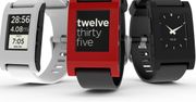 Fitbit kupuje twórców Pebble. Czy crowdfunding ma jeszcze sens?