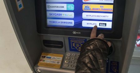 Mastercard wchodzi w BLIK. Będzie rozwijał polski standard płatności za granicą